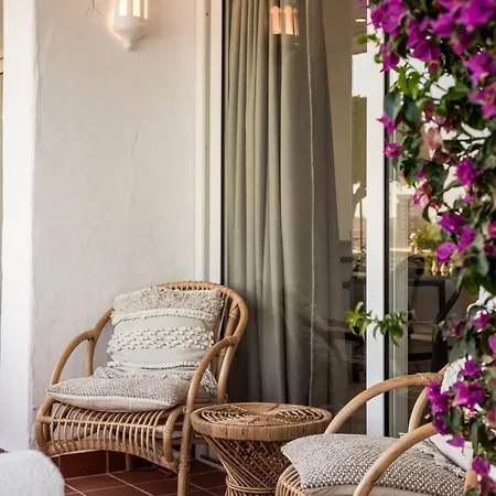 Castillo San Carlos Luxury Seafront * トレモリノス