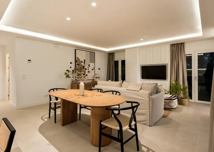 Apartment Castillo San Carlos Luxury Seafront Residence Torremolinos