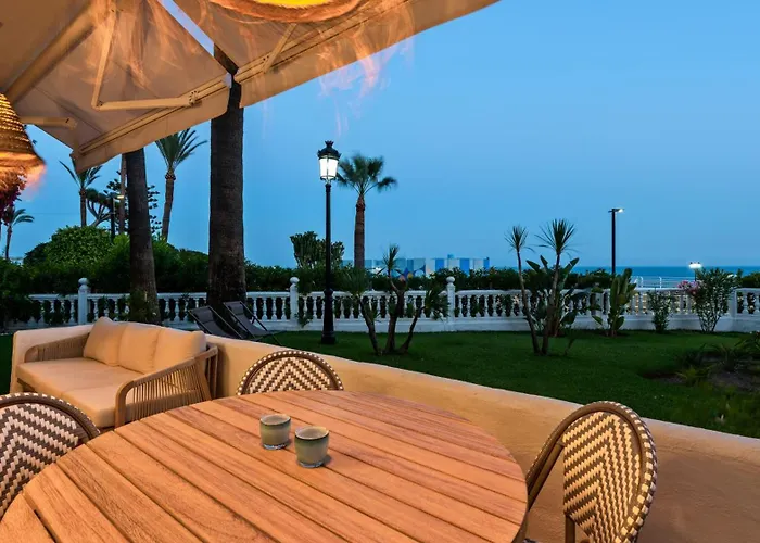 Apartment Castillo San Carlos Luxury Seafront Residence Torremolinos