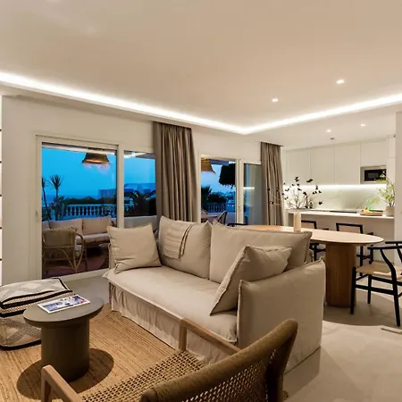 Castillo San Carlos Luxury شقة *