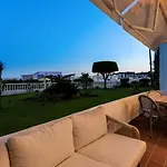 Апартаменти Castillo San Carlos Luxury Seafront Торремолінос